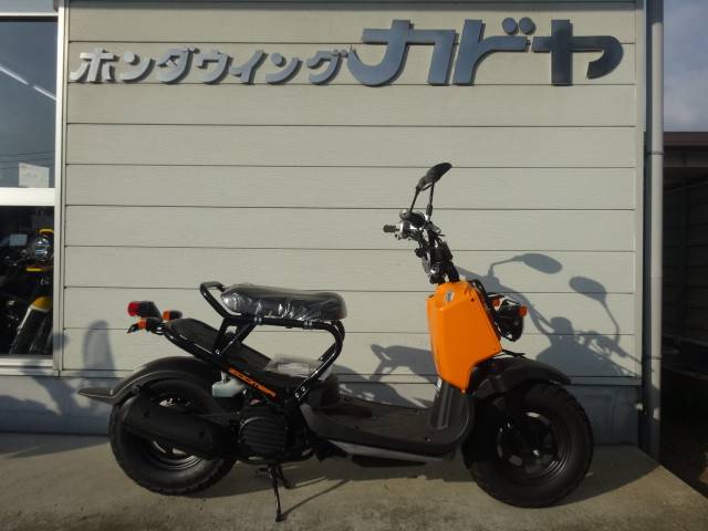 ズーマー 新車 ホンダウイングカドヤ