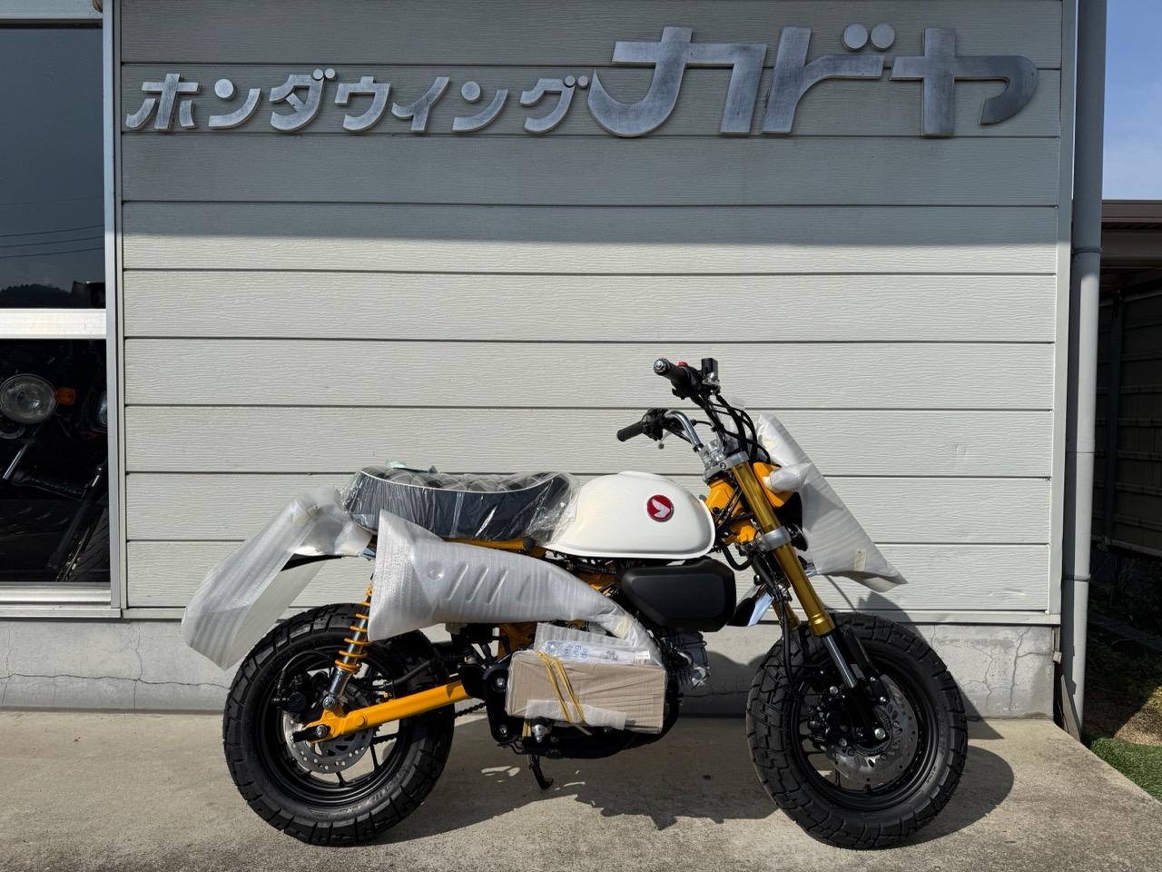 新車・モンキー125